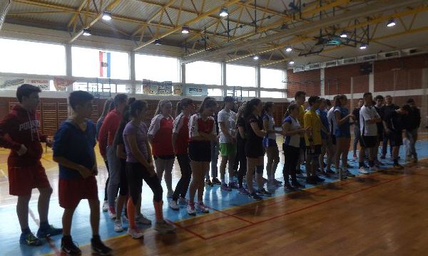 Županijsko natjecanje u badmintonu za djevojke i mladiće 2018.