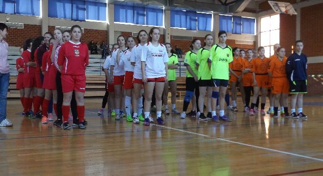 Gradsko natjecanje srednjih škola u futsalu za djevojke 2017.